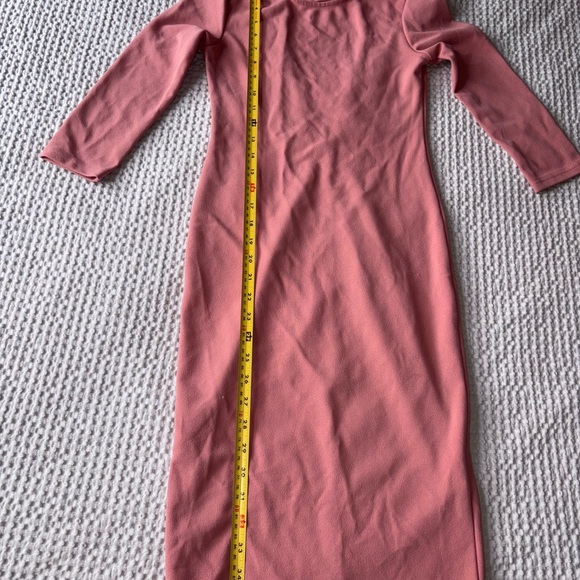Elegant Pink Long Sleeve Dress - Picture 5 of 5